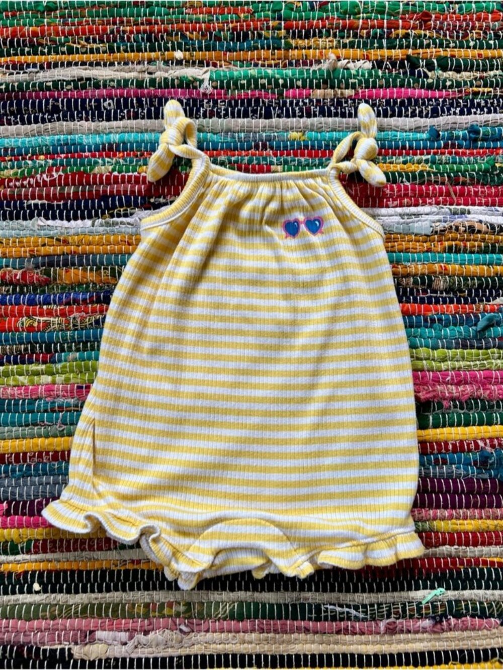 Old Navy Yellow & White Stripe Ribbed Baby Romper Heart Sunglasses 6-12 MOS